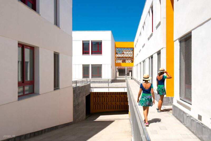 Viviendas sociales junto al cementerio de Chipiona