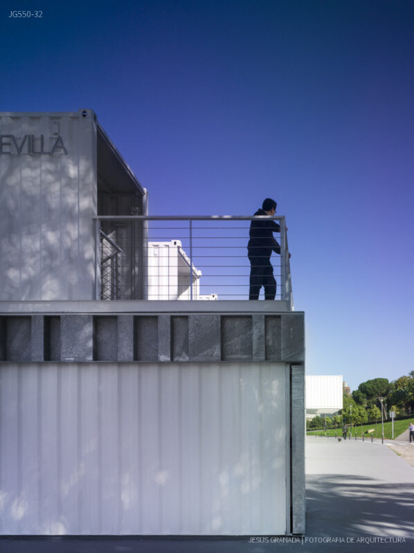 Terminal de cruceros del puerto de Sevilla