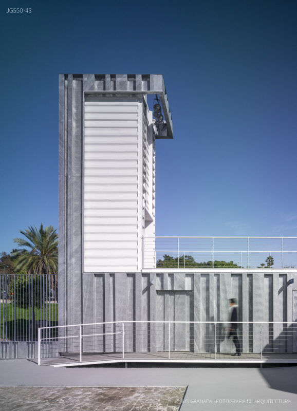 Terminal de cruceros del puerto de Sevilla