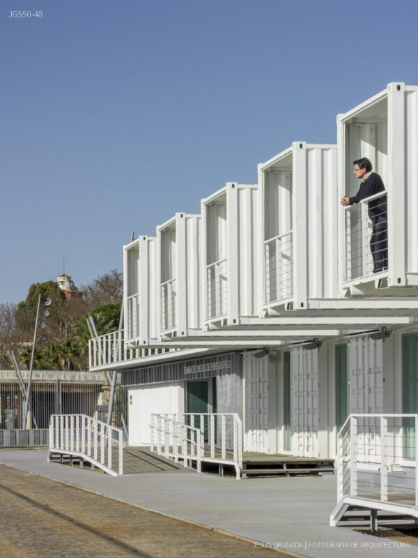 Terminal de cruceros del puerto de Sevilla