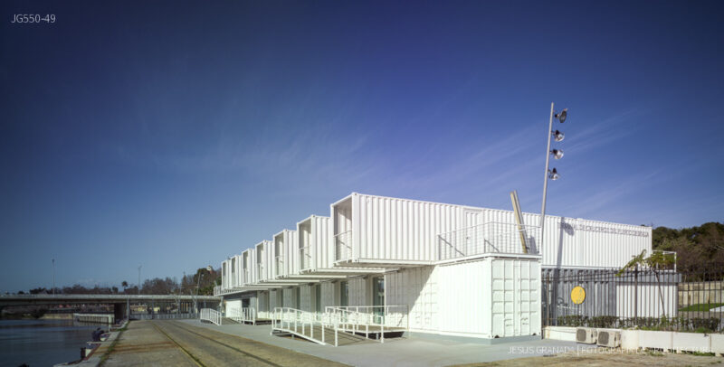 Terminal de cruceros del puerto de Sevilla