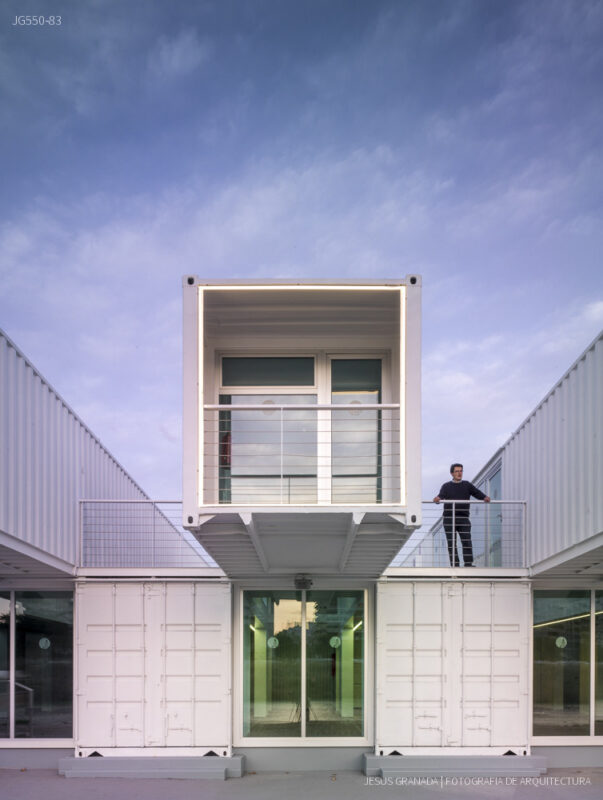 Terminal de cruceros del puerto de Sevilla