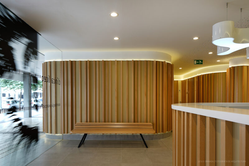 Clínica Odontológica e Instituto Oftalmológico Andaluz