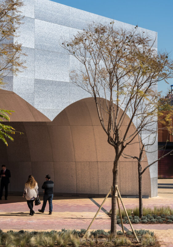 Caixaforum Sevilla. Marquesina de acceso.