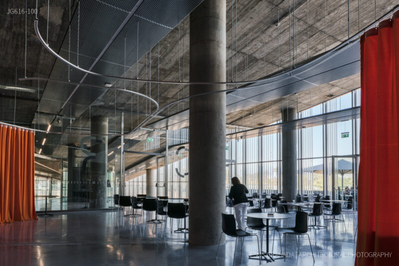 Caixaforum Sevilla. Restaurante.