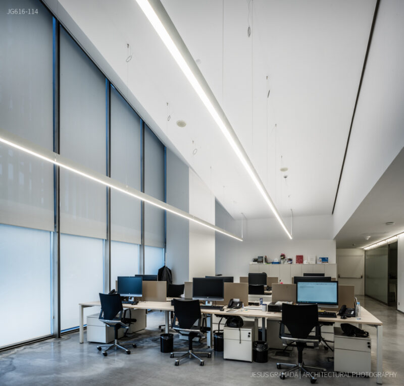 Caixaforum Sevilla. Oficinas.