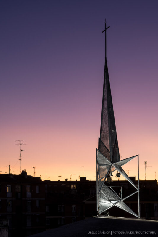 Campanario de la Parroquia de Nuestra Señora del Pilar de Campamento