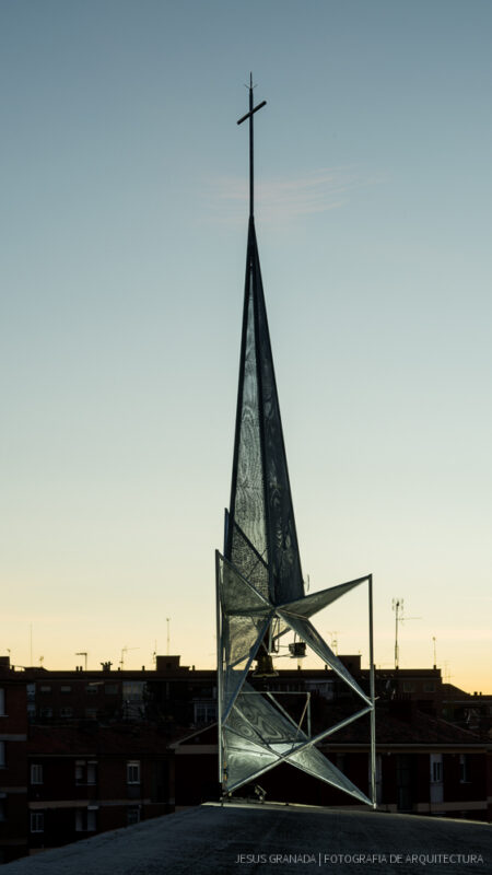 Campanario de la Parroquia de Nuestra Señora del Pilar de Campamento