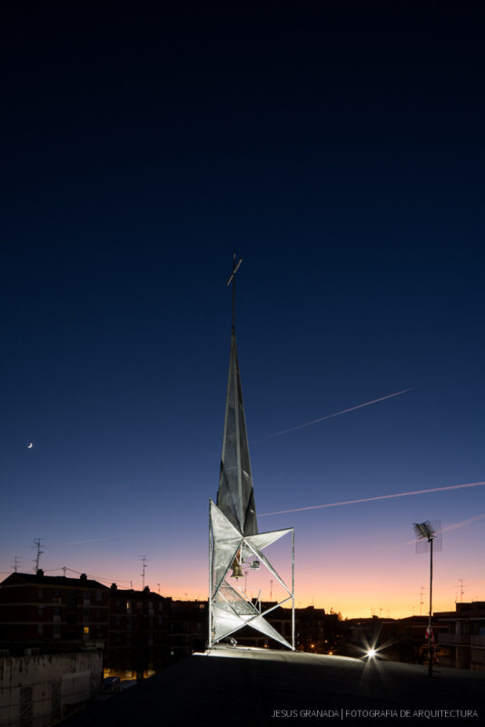 Campanario de la Parroquia de Nuestra Señora del Pilar de Campamento