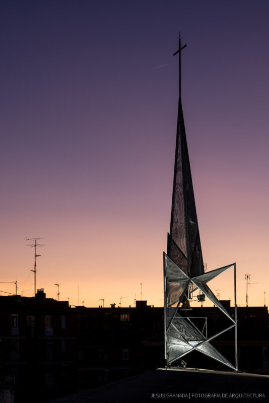 Campanario de la Parroquia de Nuestra Señora del Pilar de Campamento