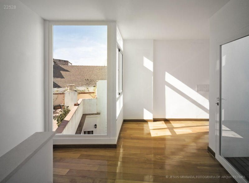 Rehabilitación de 5 viviendas en calle Goyeneta, Sevilla