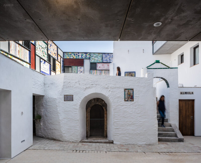 Hotel y Restaurante en el Conjunto Alfarero Montalván (Triana, Sevilla)