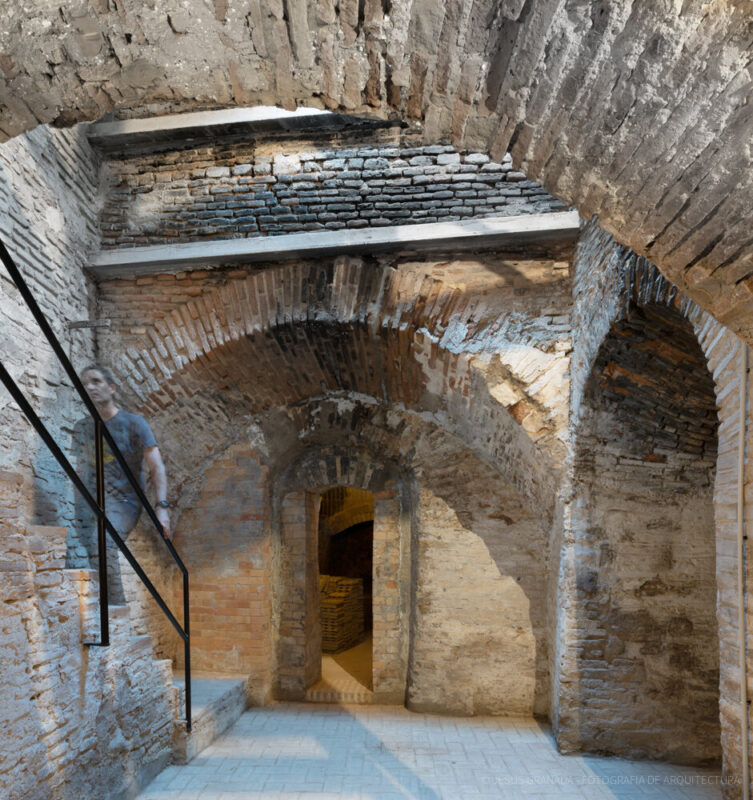 HOTEL-ALFARERIA-MONTALVAN-SEVILLA-CERAMICA-AF6-ARQUITECTOS-JG69856