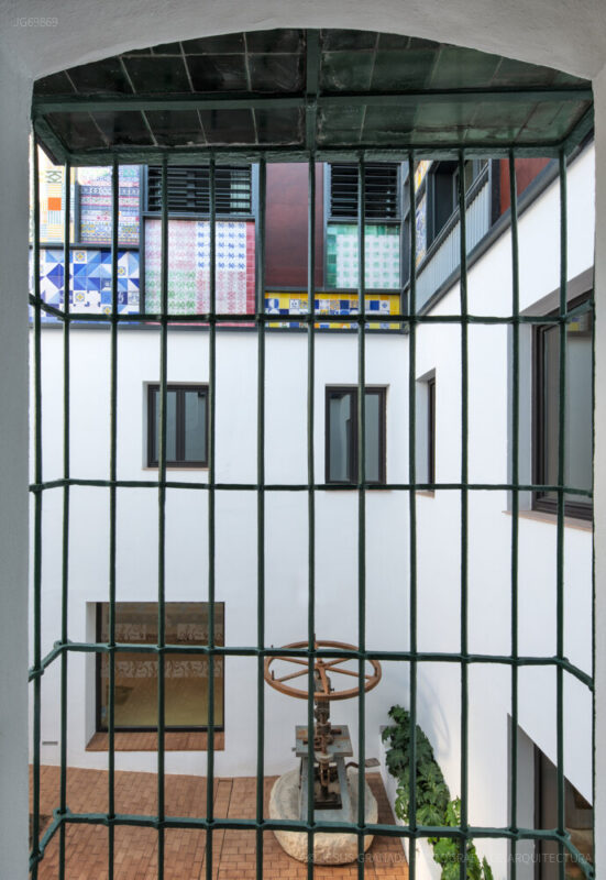 HOTEL-ALFARERIA-MONTALVAN-SEVILLA-CERAMICA-AF6-ARQUITECTOS-JG69869