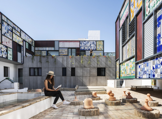 hotel-montalvan-af6-architects-seville-pottery-old-1000px