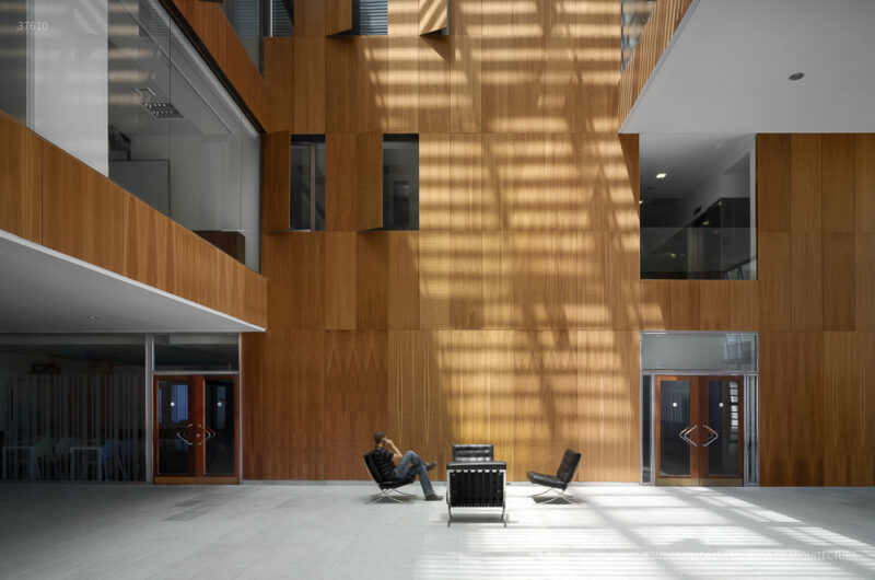 Centro de Ingeniería y Diseño Aeronáutico. Edificio Aerópolis.