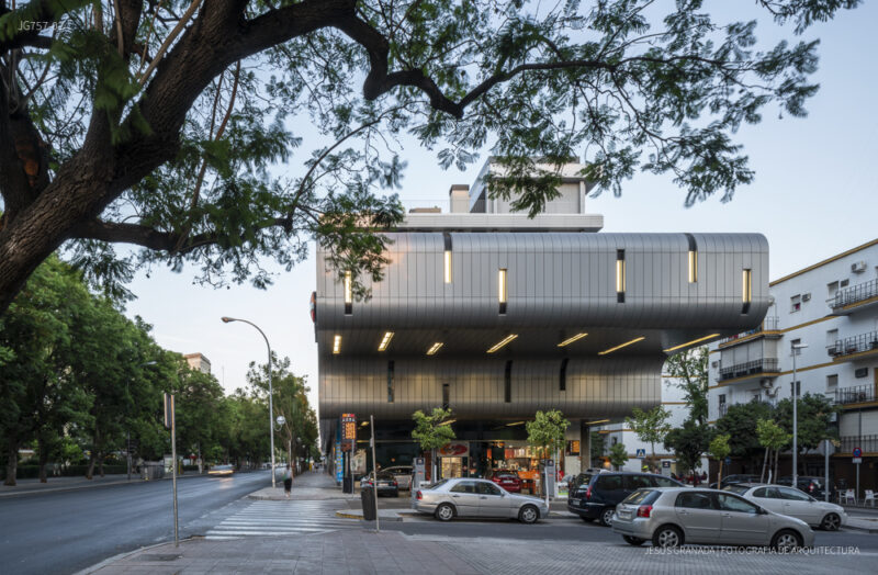 56 viviendas en Avenida Ramón y Cajal, Sevilla