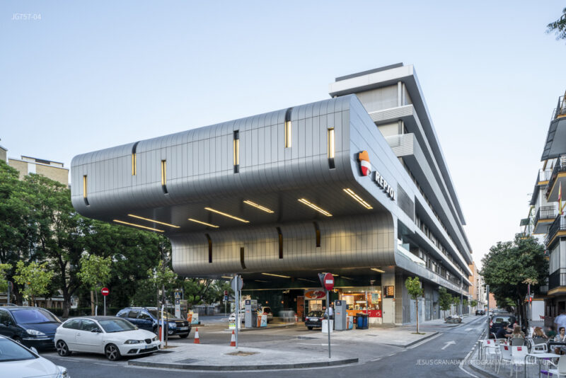56 viviendas en Avenida Ramón y Cajal, Sevilla