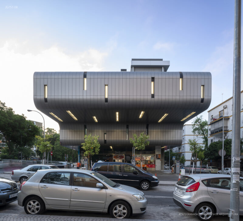 56 viviendas en Avenida Ramón y Cajal, Sevilla