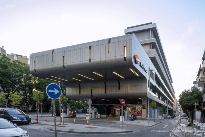 56 viviendas en Avenida Ramón y Cajal, Sevilla