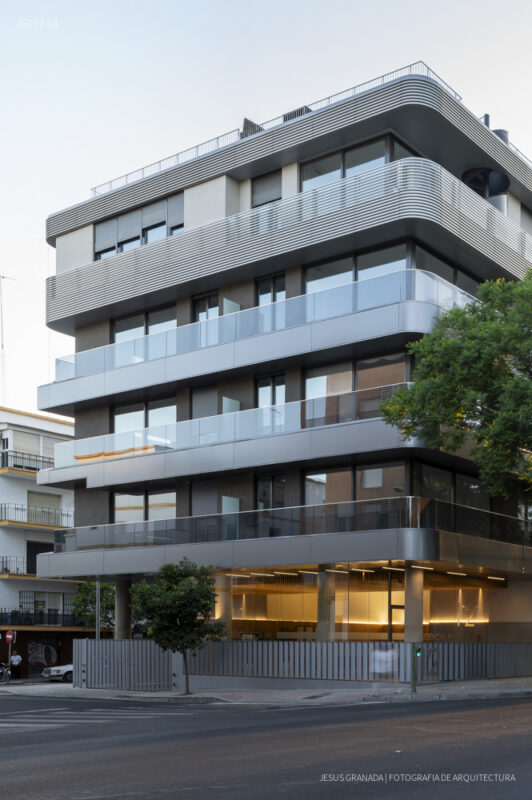 56 viviendas en Avenida Ramón y Cajal, Sevilla