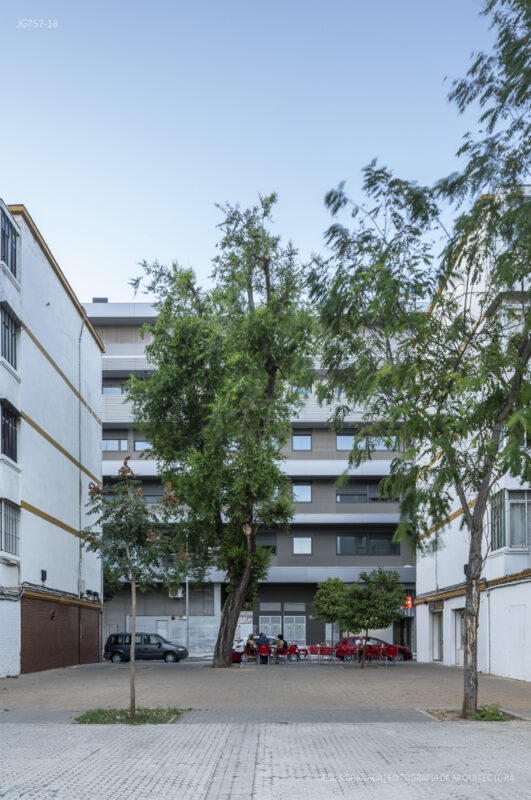 56 viviendas en Avenida Ramón y Cajal, Sevilla