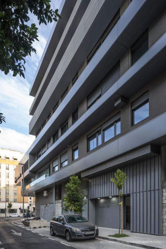56 viviendas en Avenida Ramón y Cajal, Sevilla