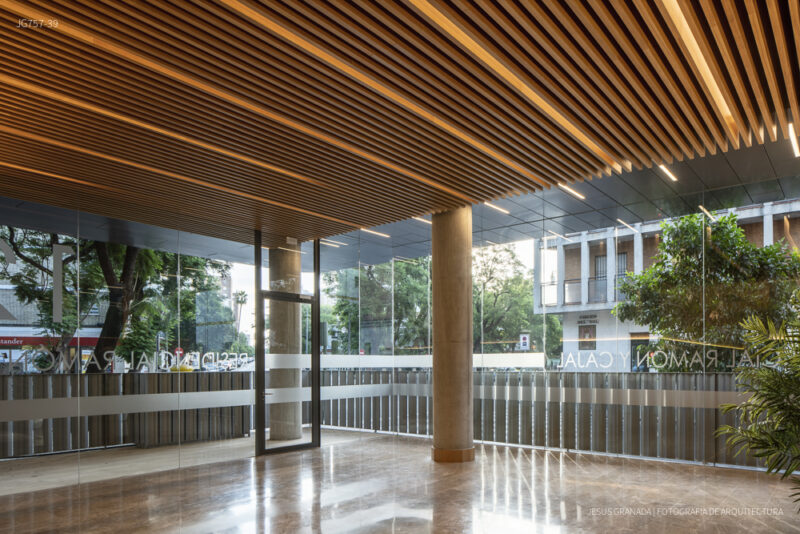 56 viviendas en Avenida Ramón y Cajal, Sevilla