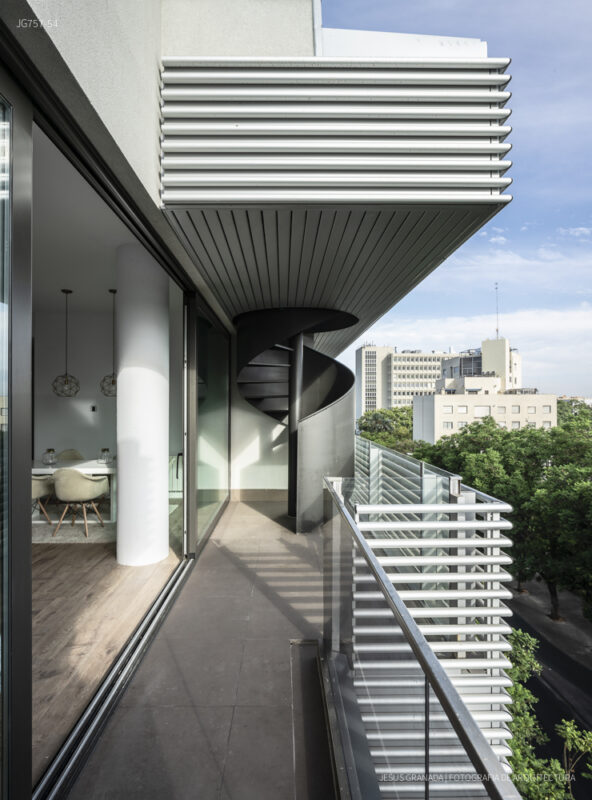 56 viviendas en Avenida Ramón y Cajal, Sevilla