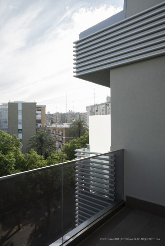 56 viviendas en Avenida Ramón y Cajal, Sevilla