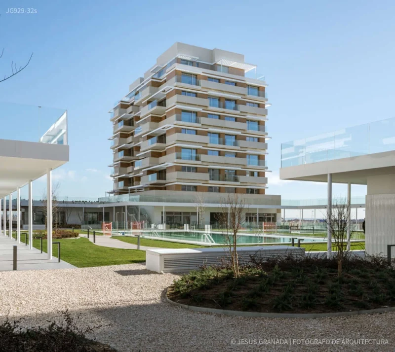 CONJUNTO-RESIDENCIAL-EN-VALDEBEBAS-ARANGUREN-GALLEGOS-JG929-32s-2 Conjunto residencial en Valdebebas