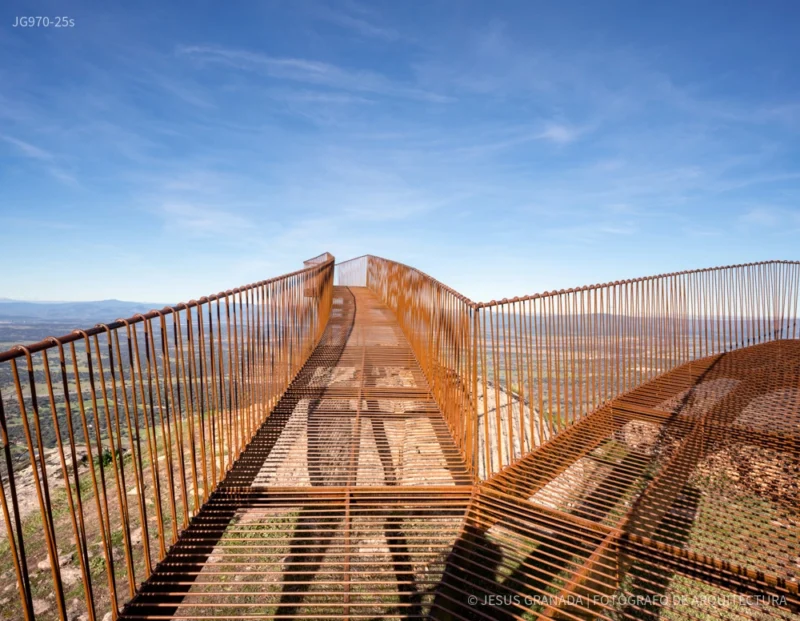 MIRADOR-CABEZABELLOSA-CACERES-ACID-ACERO-JG970-25s-3 Mirador del Castillo en Cabezabellosa, (Cáceres) España