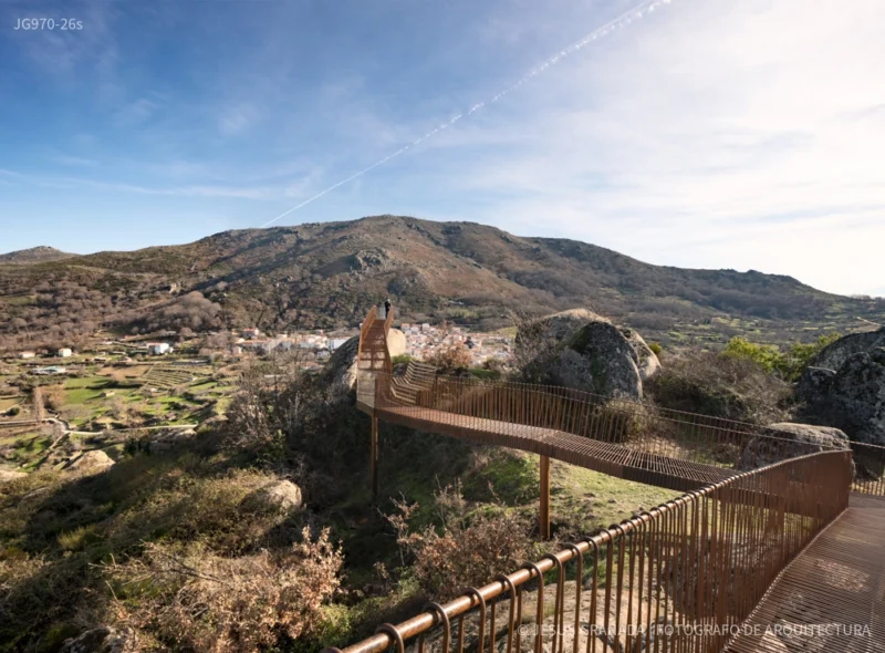 MIRADOR-CABEZABELLOSA-CACERES-ACID-ACERO-JG970-26s-3 Mirador del Castillo en Cabezabellosa, (Cáceres) España