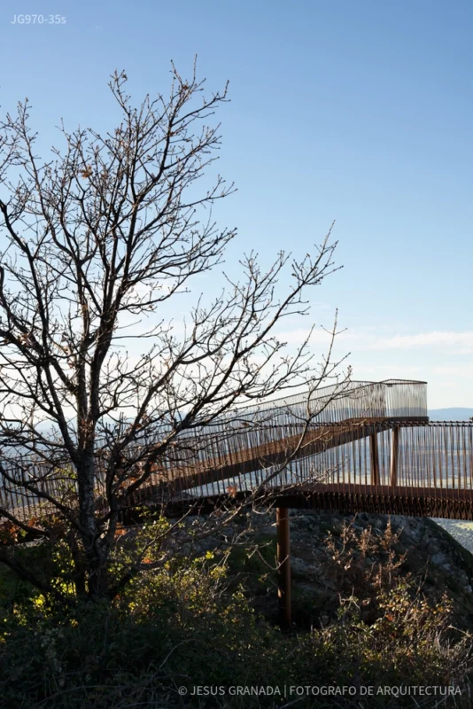 MIRADOR-CABEZABELLOSA-CACERES-ACID-ACERO-JG970-35s-3 Mirador del Castillo en Cabezabellosa, (Cáceres) España