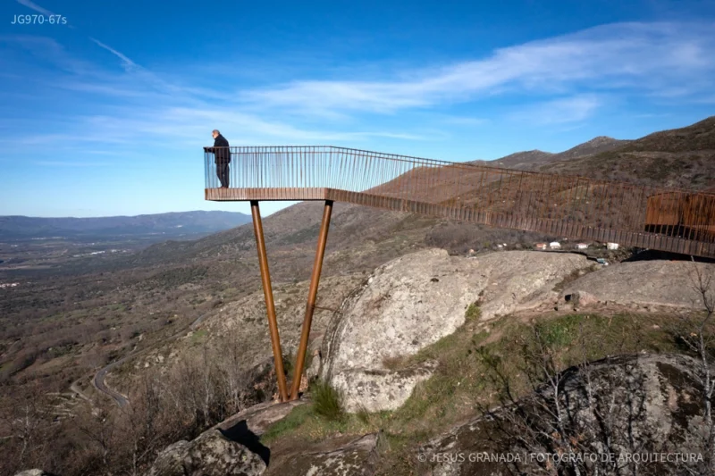 MIRADOR-CABEZABELLOSA-CACERES-ACID-ACERO-JG970-67s-3 Mirador del Castillo en Cabezabellosa, (Cáceres) España
