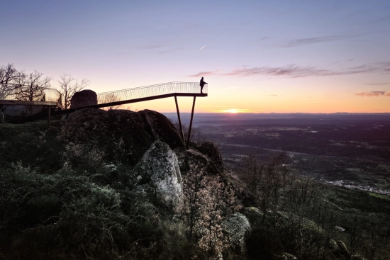 Mirador del Castillo en Cabezabellosa, (Cáceres) España