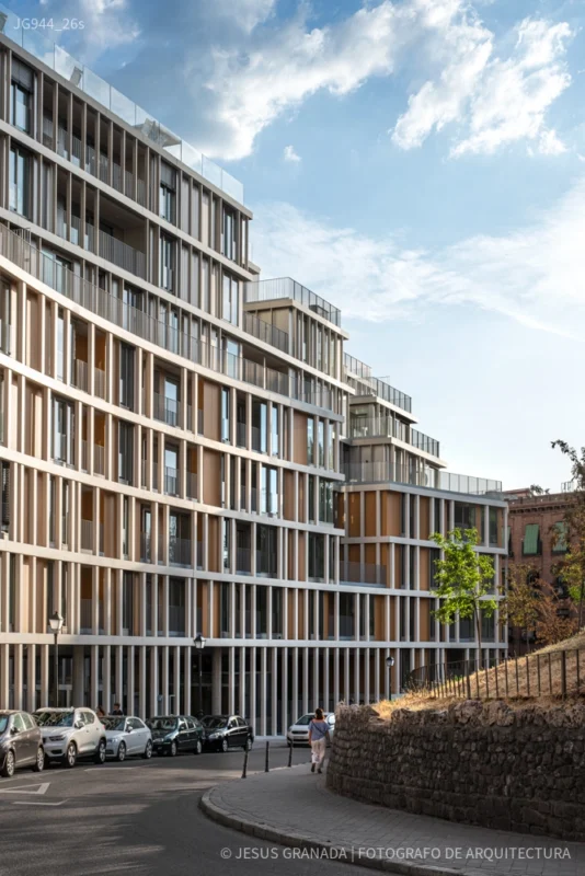 VIVIENDAS-CALLE-IRUN-MADRID-OLALQUIAGA-JG944_26s Viviendas Calle Irún en Madrid, España. | Olalquiaga arquitectos