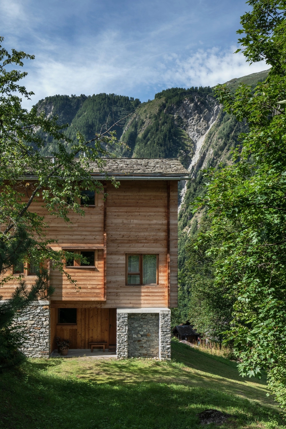 Casa Walpen , Blatten bei Naters, Suiza 