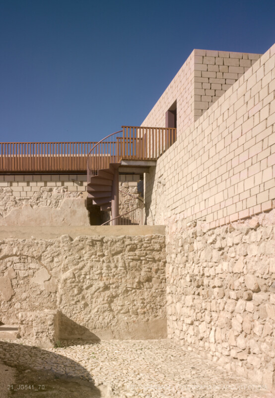 Intervención en el Castillo de Baena