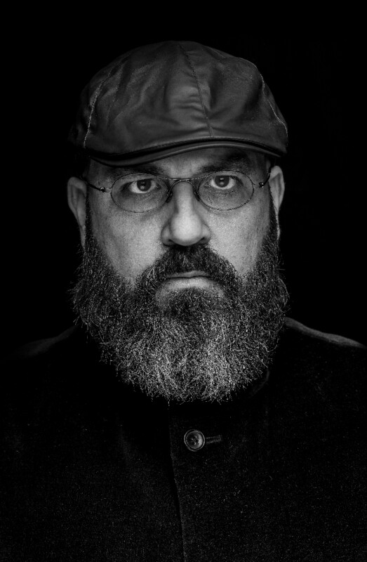 Architectural photographer Jesus Granada Self portrait 2020 gravatar lr